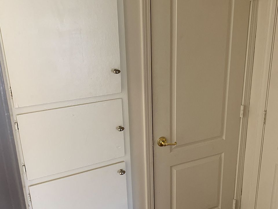 1st image of 2800 W 141st Pl #60564159