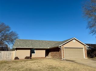 3004 Hilltop Ave, Muskogee, OK 74403