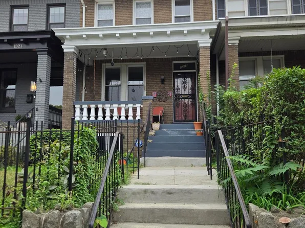1319 E St NE, Washington, DC 20002