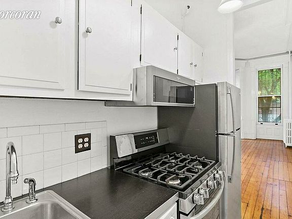 2nd image of 195 Sterling Pl APT 2