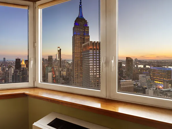 425 5th Avenue image 1 of 15