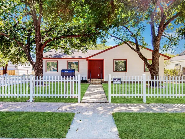 4212 Fox Dr, Fort Worth, TX 76117