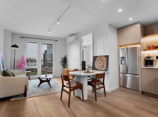 79 Quay St #W402, Brooklyn, NY 11222