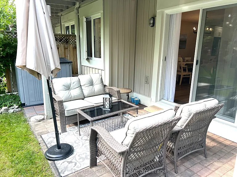 550 Oxbow Cres — Photo 10