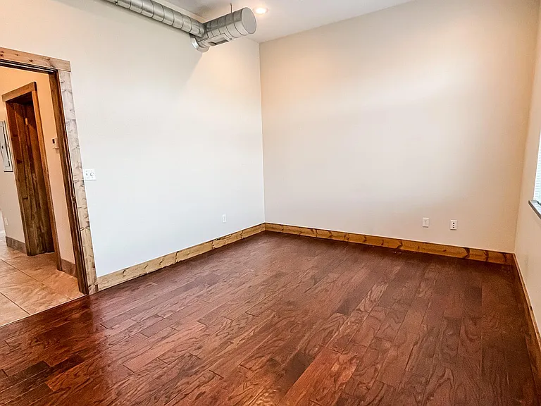 305 S Campbell Ave #309 — Photo 11