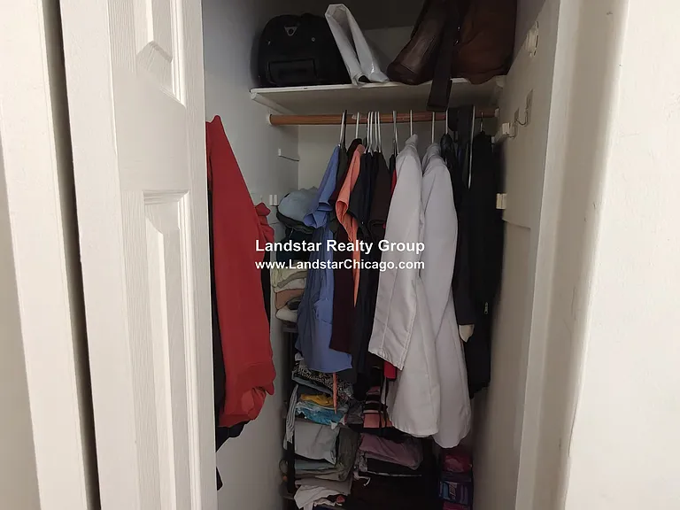 1233 Chicago Ave #11 — Photo 8