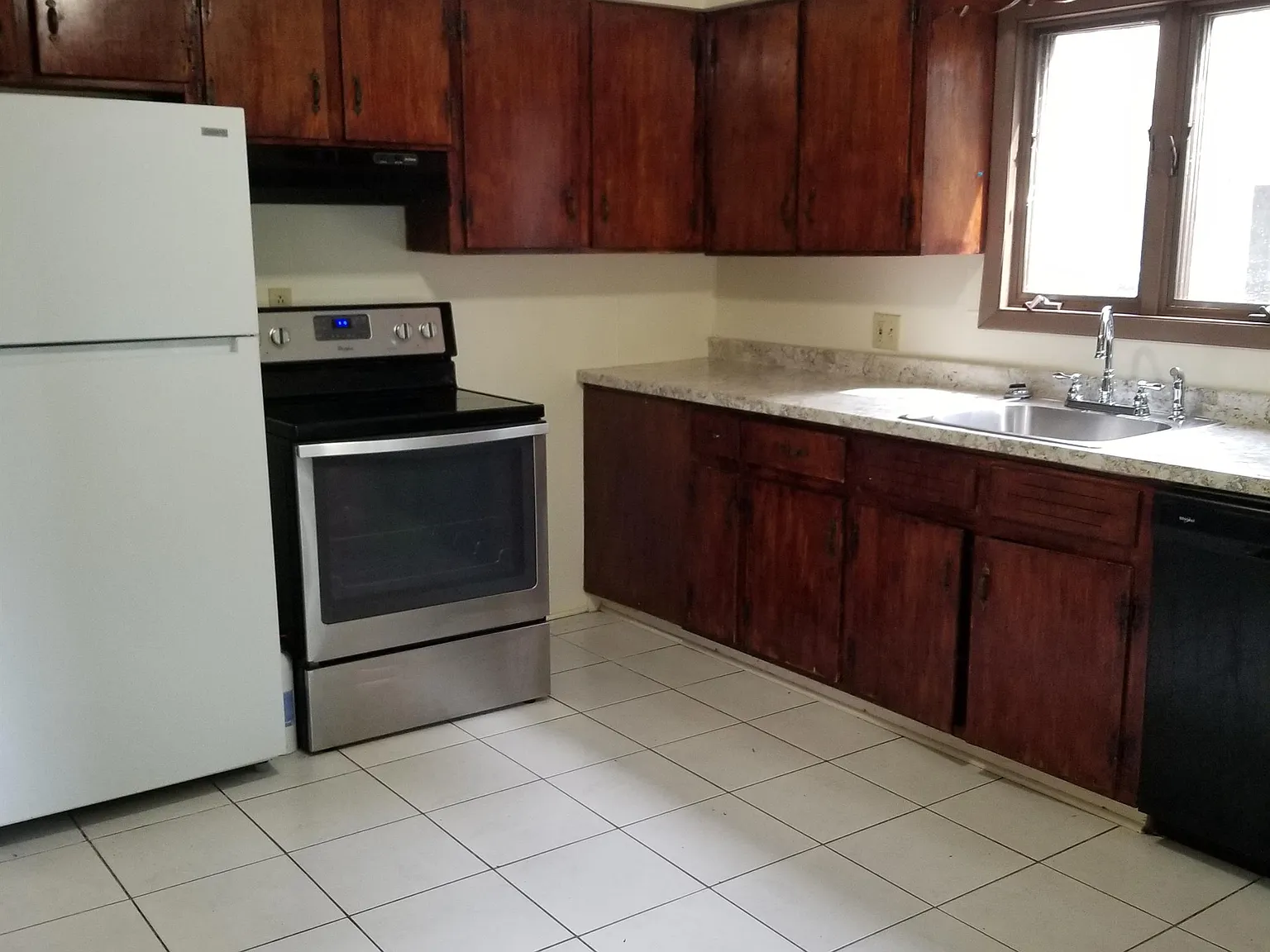 113 Fayette Street - 1 — Photo 3