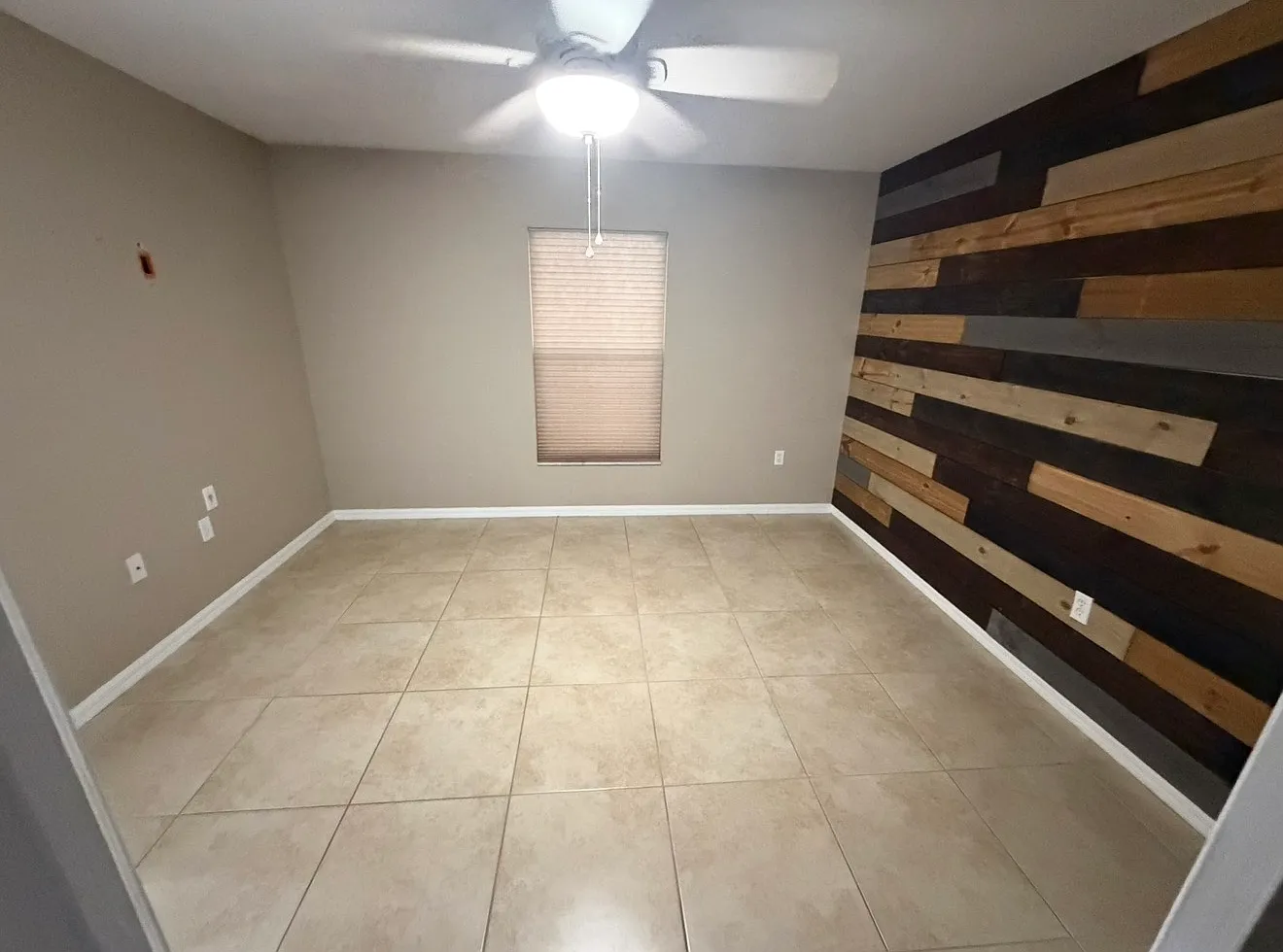 3 bed, 1568 sqft, $1,700 — Photo 2