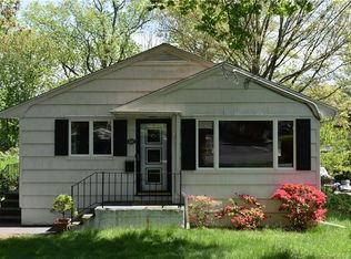 1600 Melville Ave, Fairfield, CT 06825