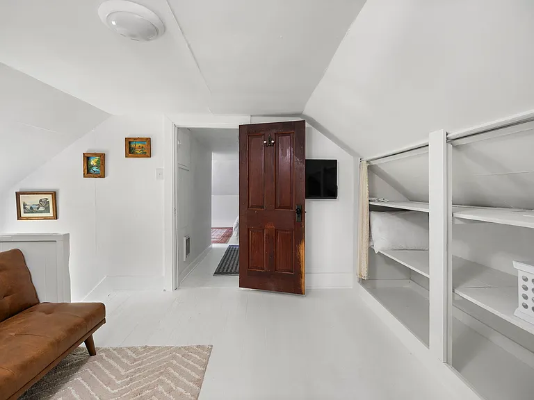 1420 Randolph St — Photo 14