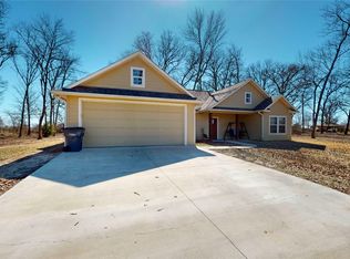 217 Rs County Rd #2340, Alba, TX 75410