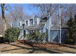 60 Hackensack Rd, Chestnut Hill, MA 02467