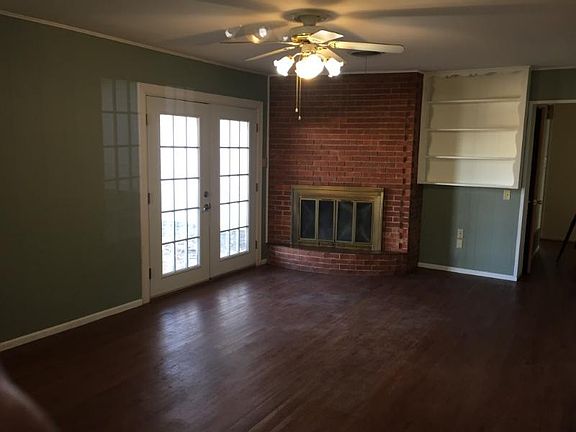 4th image of 2491 Madison Ave