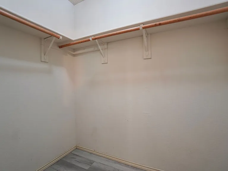 14009 Conner Downs Dr — Photo 21