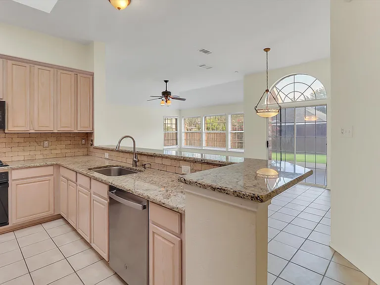 4309 Pearl Ct — Photo 11