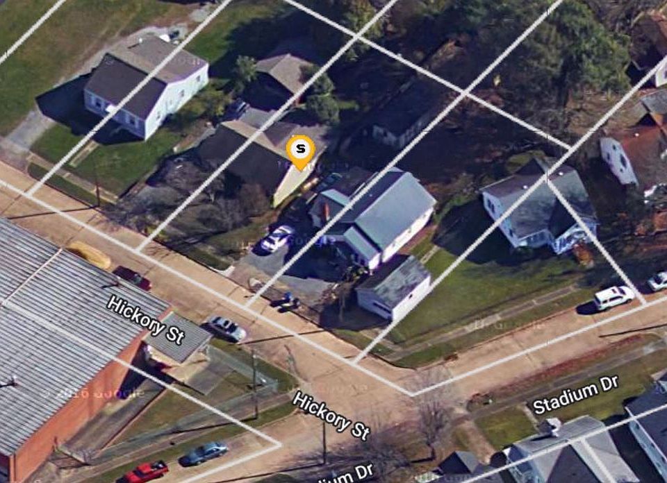1st image of 1421 Hickory St