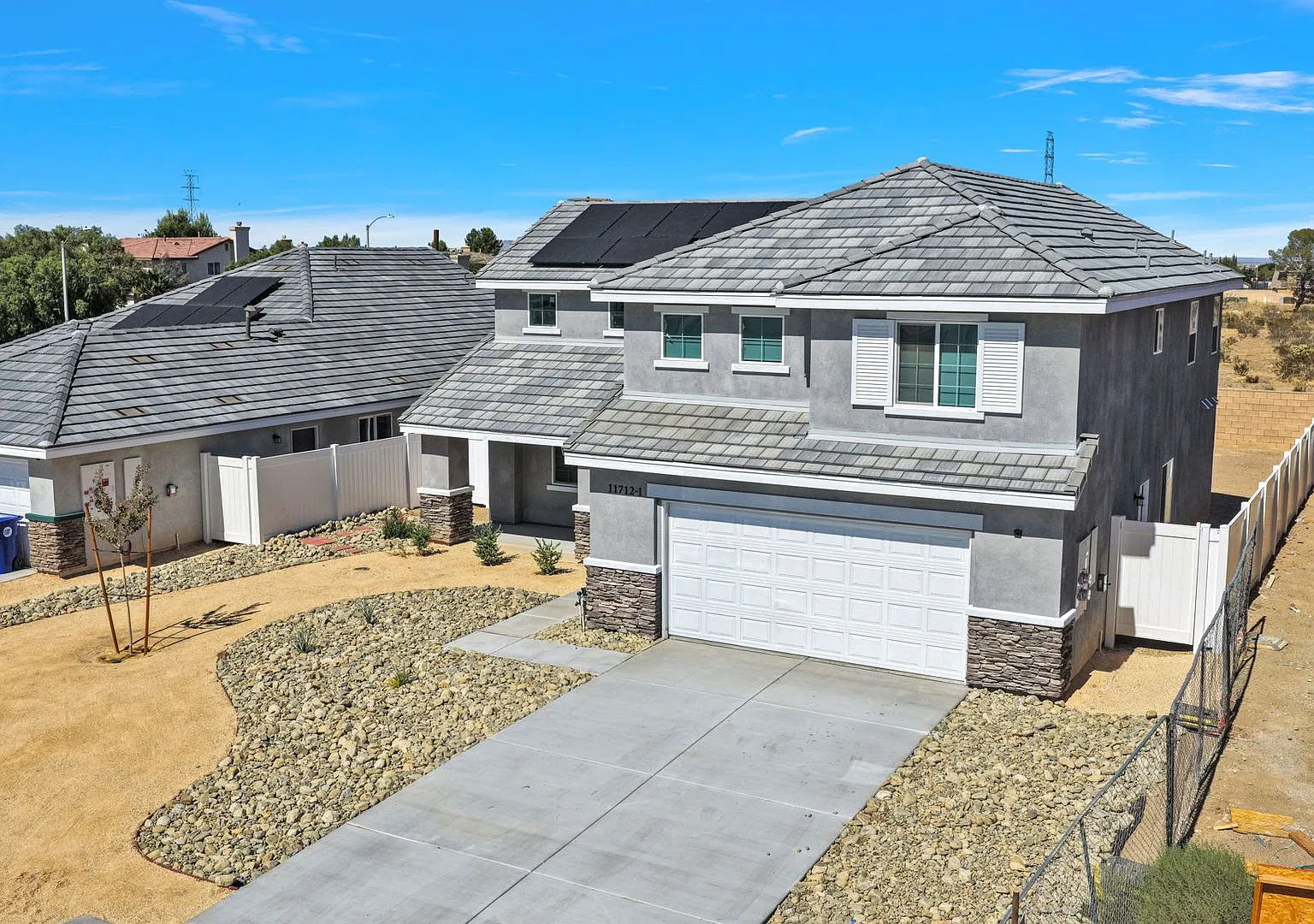 Brand New Adelanto 4 Bedroom/ 1/2 Off First Month's Rent — Photo 1