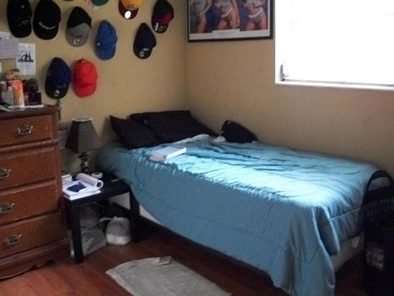 3rd image of 201 S J St APT 2