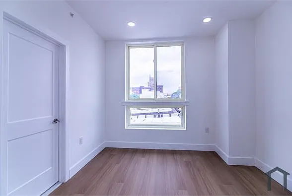 137 E Cumberland St #1 — Photo 27