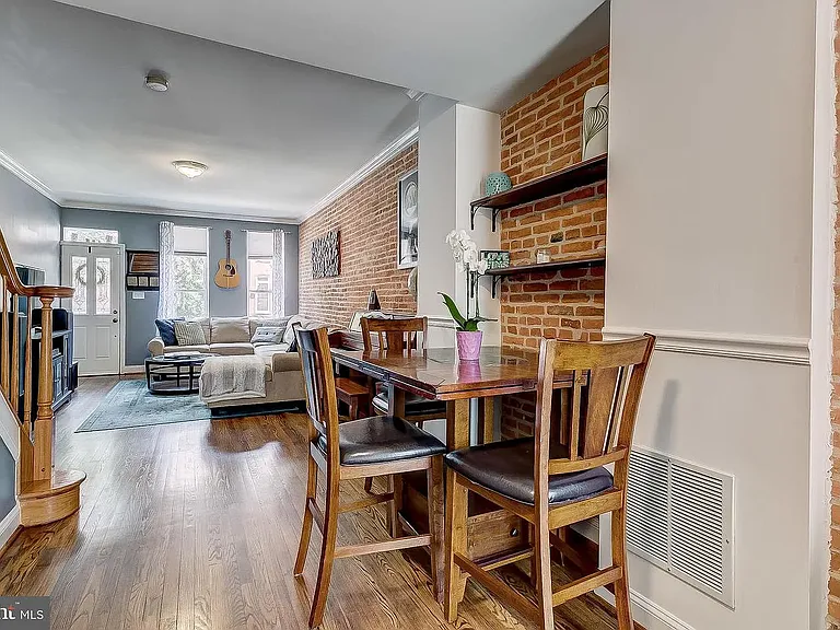 1636 S Hanover St — Photo 19