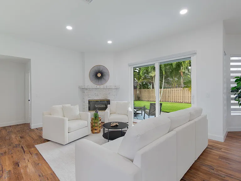 13590 Jonquil Pl — Photo 10
