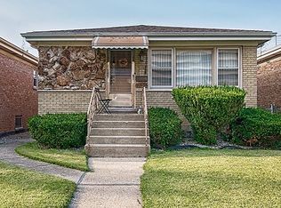 7246 W Cullom Ave, Norridge, IL 60706