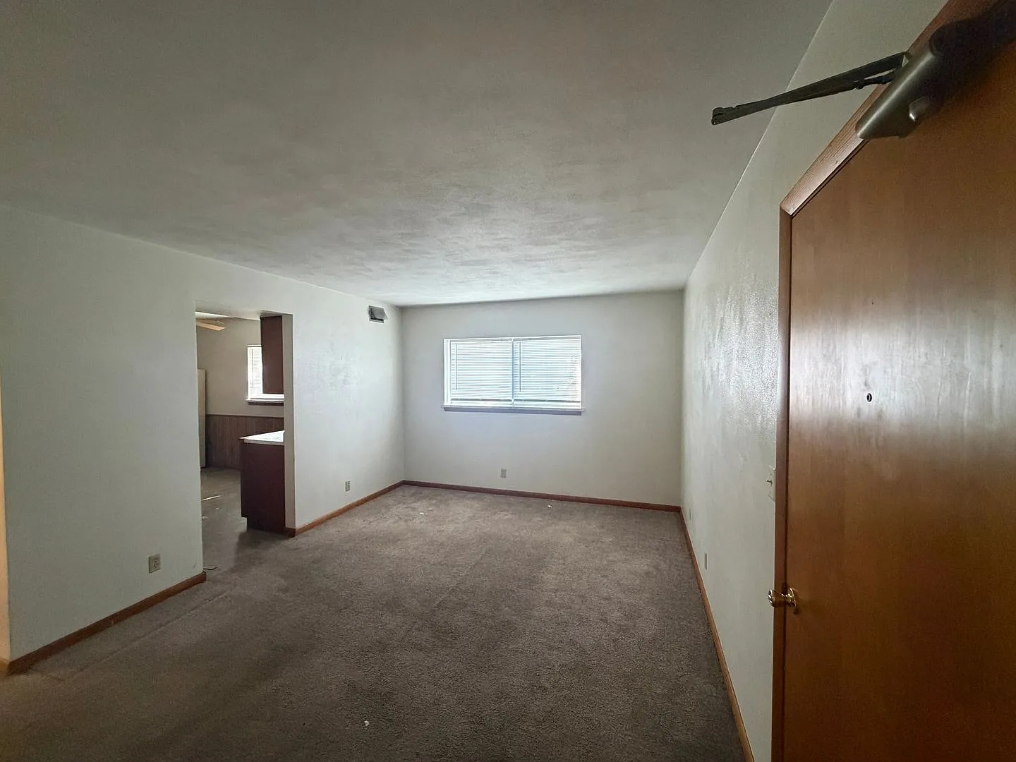 Riverview Apartments — Photo 2