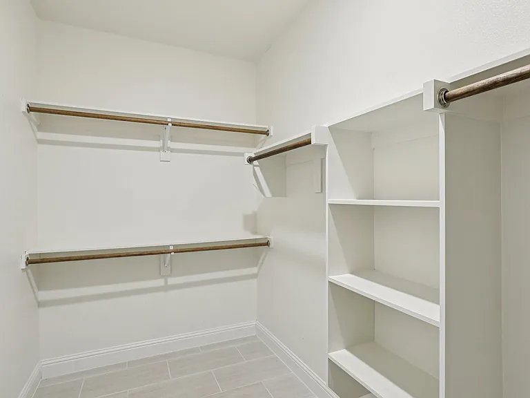 1713 Highland Dr W — Photo 14