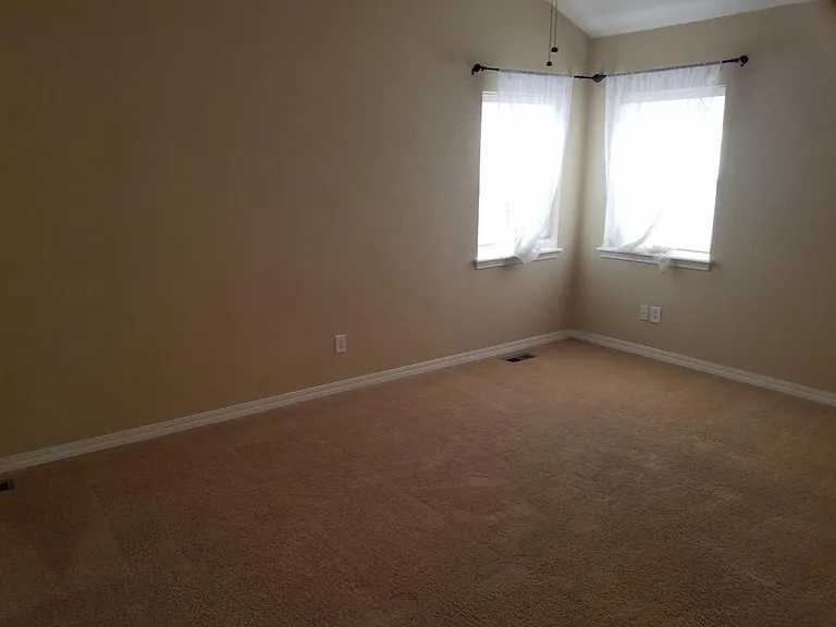 2370 Windmill Dr — Photo 26