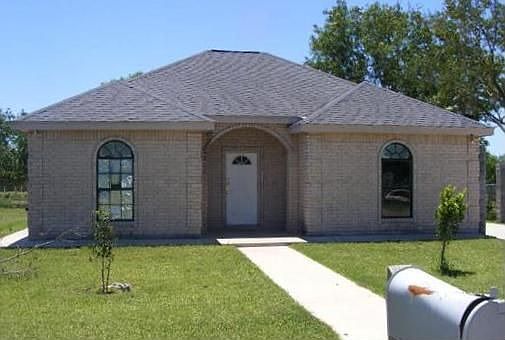 1st image of 2305 Sofia Dr