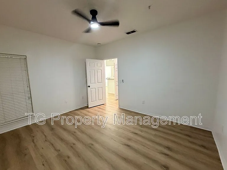 7800 Point Meadows Dr #1523 — Photo 41