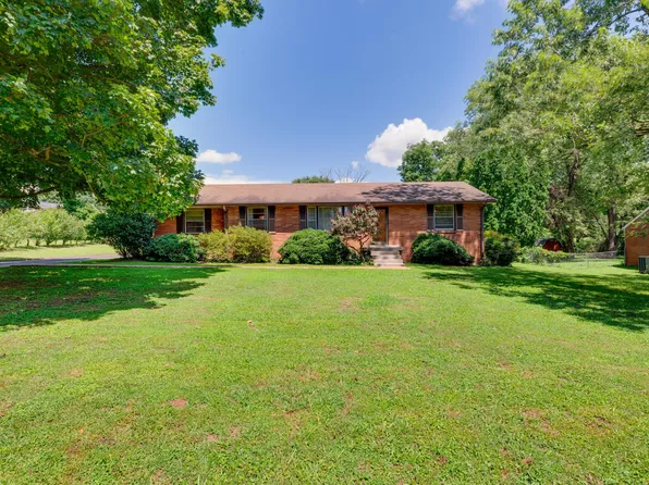 2829 Donna Hill Dr, Nashville, TN 37214