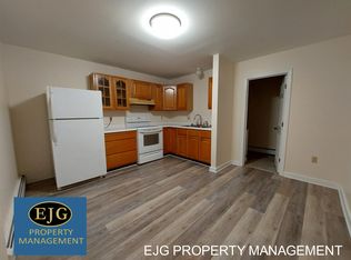 16 Groton St #1R, Ayer, MA 01432