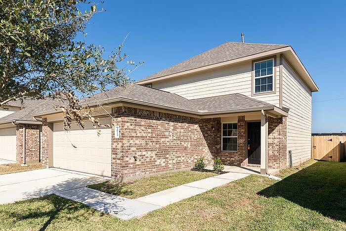 2nd image of 2613 Lina Dr