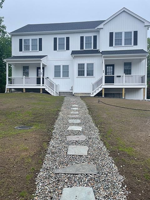 1st image of 55 Mechanic St #55