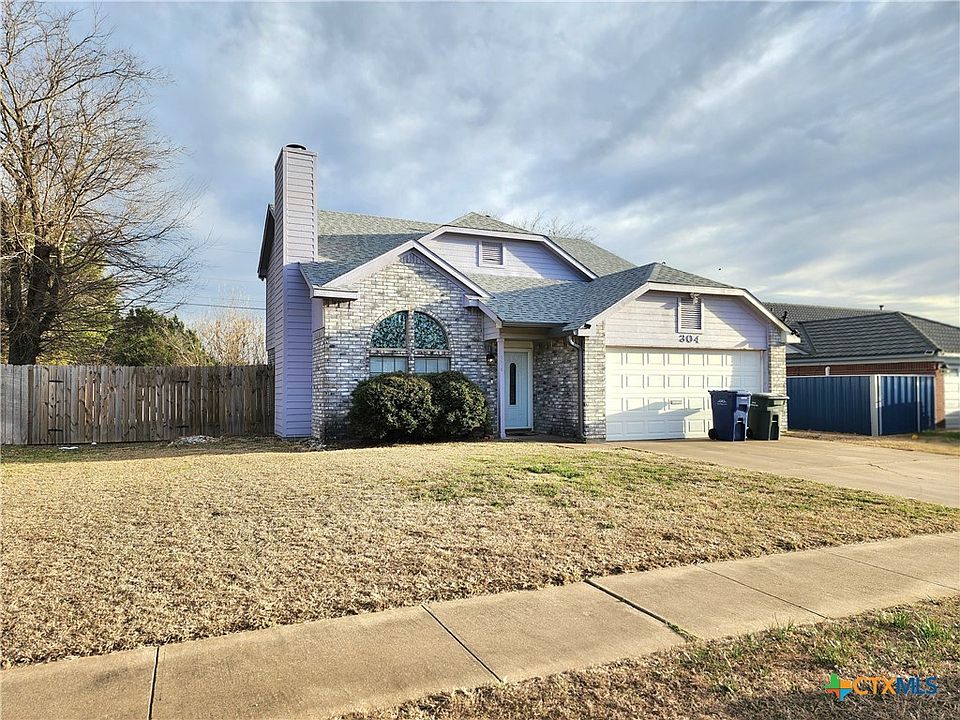 1st image of 304 E Hogan Dr