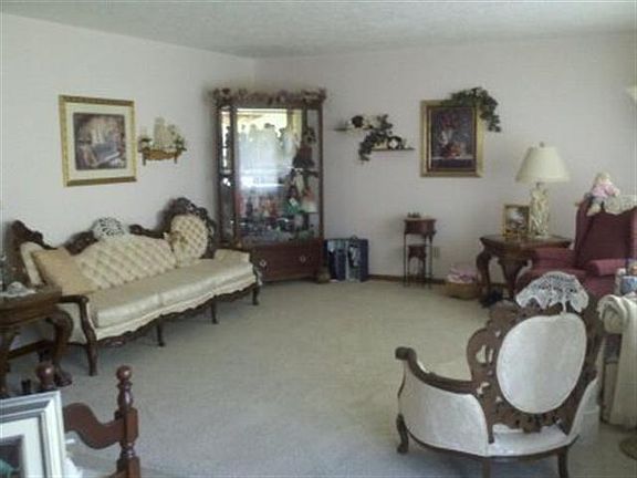 3rd image of 23626 Creek Park Dr