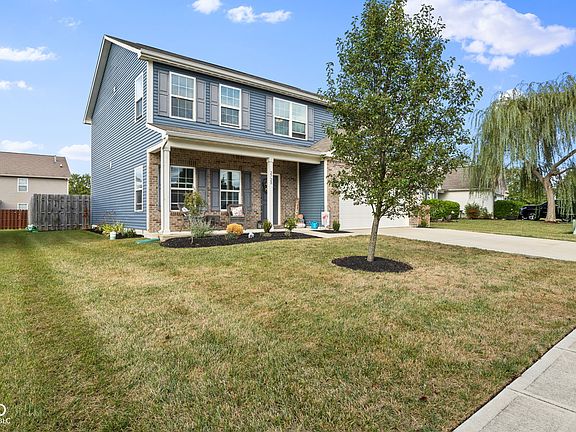 2nd image of 2720 Winding Creek Ln
