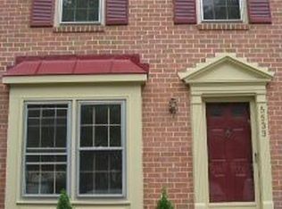 5533 Ridgeton Hill Ct, Fairfax, VA 22032