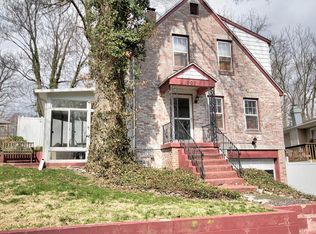 207 Sylvan Dr, Decatur, IL 62521