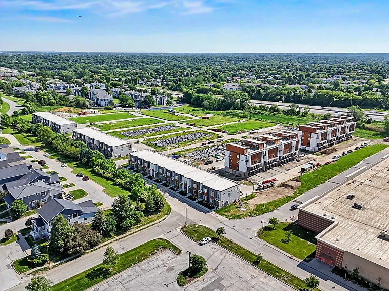 The Flats at West Glen — Photo 10