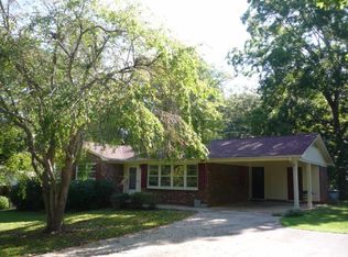 501 Sunset Dr, Abbeville, SC 29620