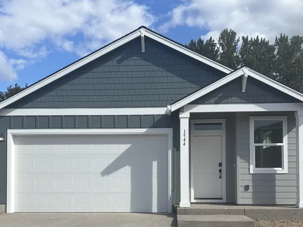 1544 N Young St, Lafayette, OR 97127