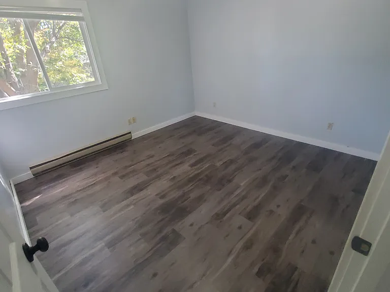 904 Hill St #214 — Photo 11