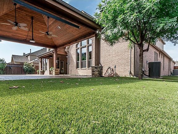 2nd image of 3754 Evita Dr