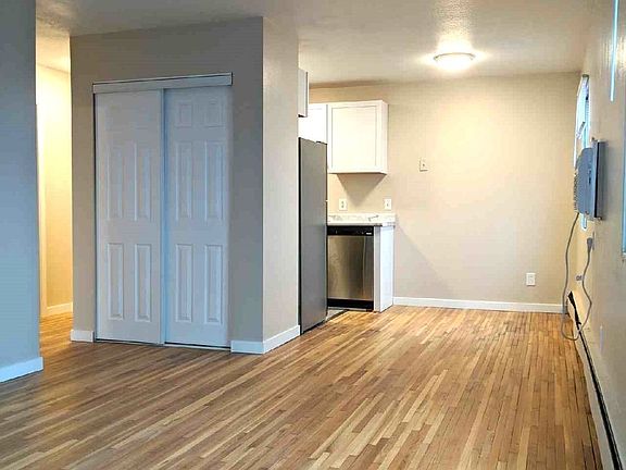 4th image of 2266 Duluth St N #301