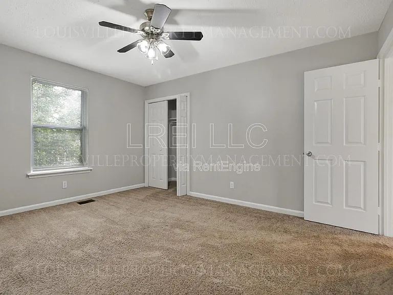 3416 Clingstone Way — Photo 9