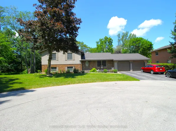 28 Wellington St W, Norwich, ON N0J 1R0