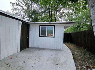 101 S Lockhart St #C, Manor, TX 78653