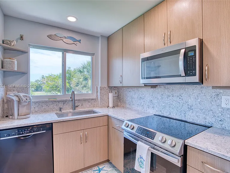 250 Bella Vista Ct N #50 — Photo 16